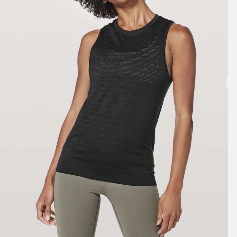 Lululemon Black Breeze‎ By Muscle Tank Size 4